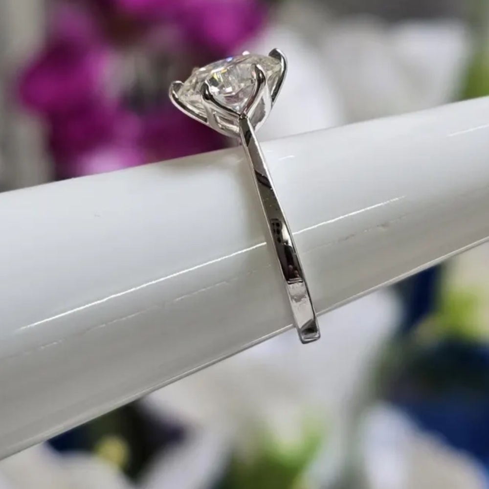 Unique Engagement 4CT Tulip , Cathedral setting ring white gold plated size 8 - Picture 2 of 9